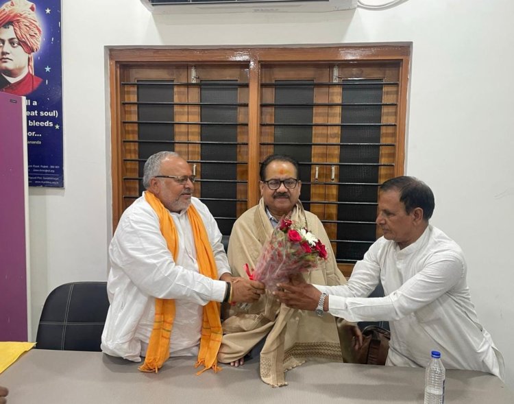 Empowering Women's Education: Dr Anil Kumar’s Maheshwar Laxmi Memorial Foundation's Transforming Lives